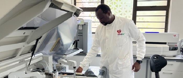 Researcher working in the Blantyre-Blantyre Research Facility
