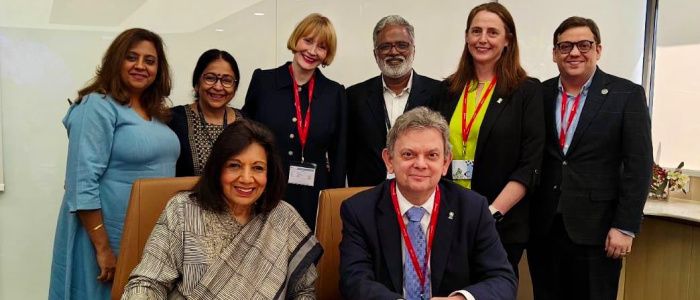 Representatives from Biocon and the University in group photo
