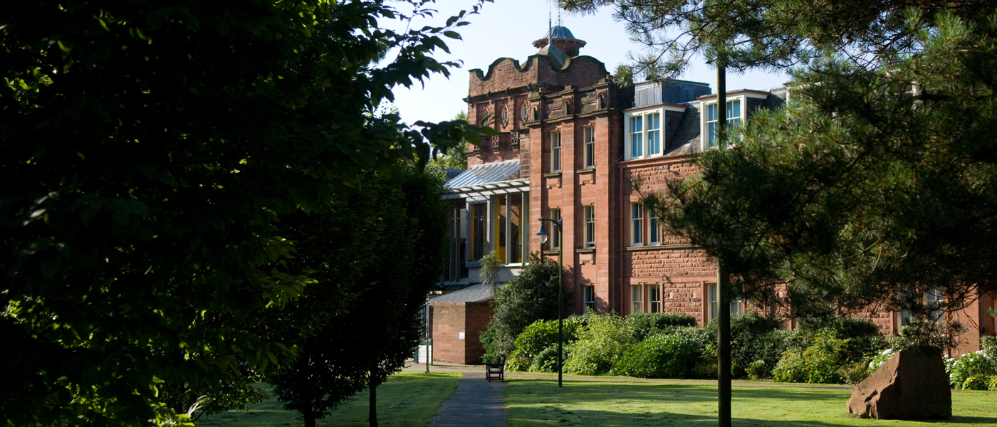 Dumfries campus (photo: University of Glasgow Photographic Unit)