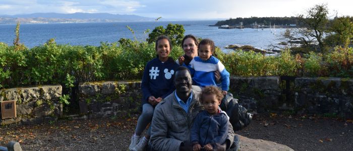 Mel Baak and family